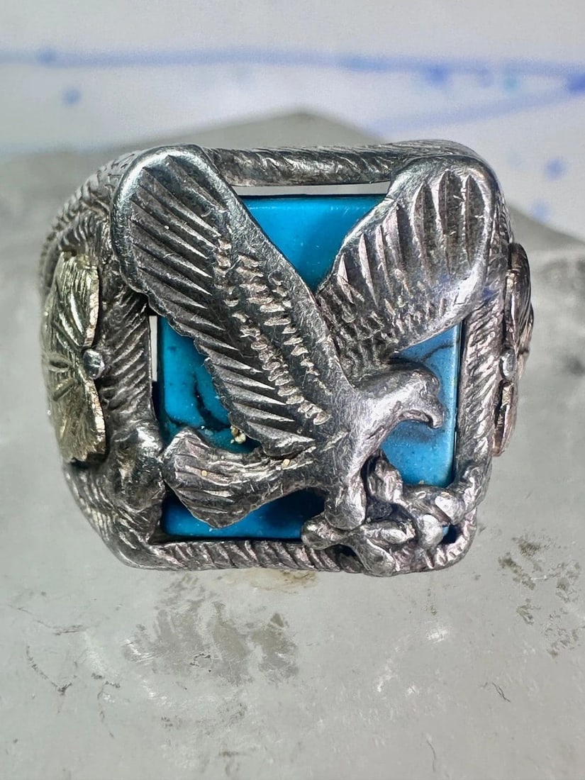 BLACK HILLS GOLD RING EAGLE TURQUOISE BAND SIZE 9.50 STERLING SILVER WOMEN MEN: BLACK HILLS GOLD RING EAGLE TURQUOISE BAND SIZE 9.50 STERLING SILVER WOMEN MEN Black Hills Gold ring Eagle turquoise band size 9.50 sterling silver women men Size 9.50 Weight 7.7g Length 5/8" Width. 5