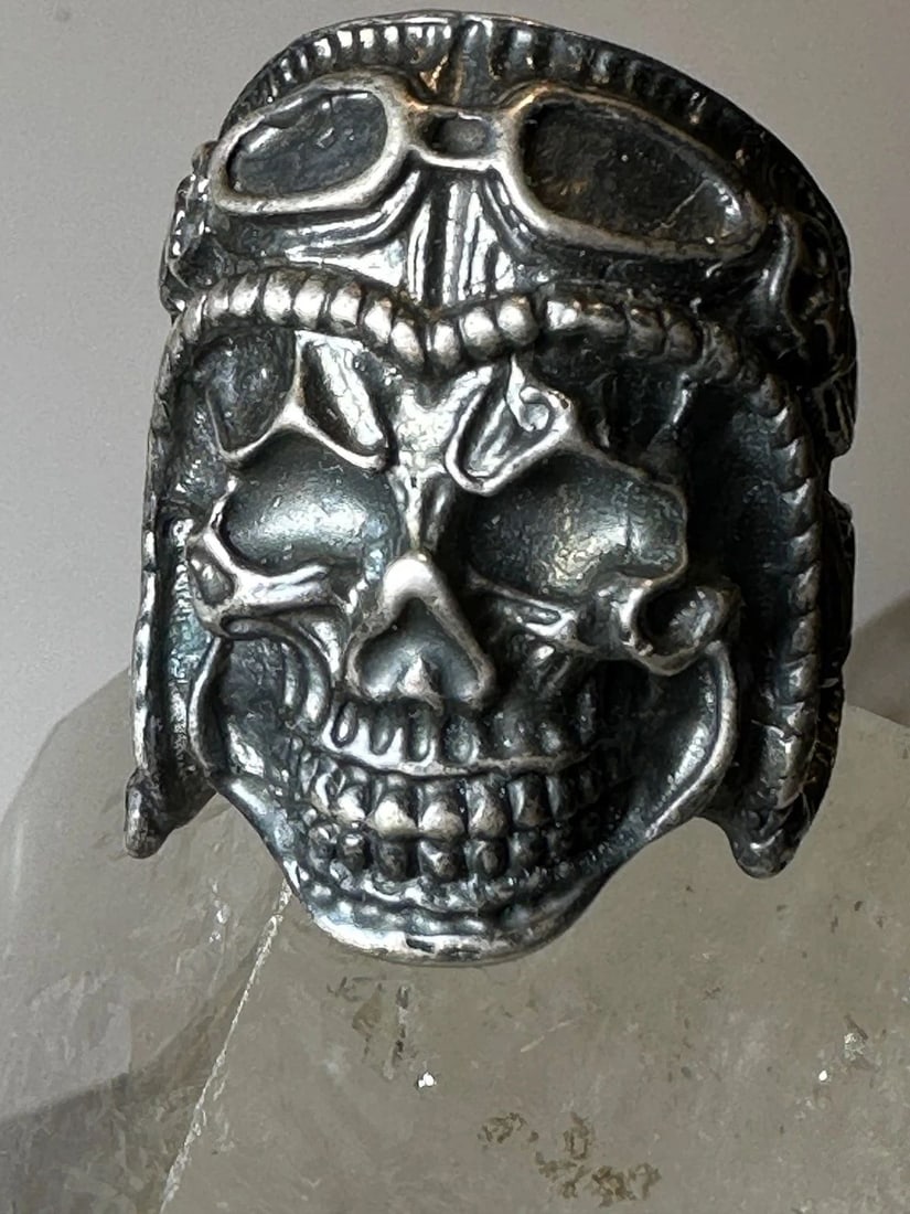 SKULL RING SIZE 10.50 BIKER BAND DARK STERLING SILVER FROM UKRAINE: SKULL RING SIZE 10.50 BIKER BAND DARK STERLING SILVER FROM UKRAINE Skull ring size 10.50 biker band cast ring dark sterling silver from Ukraine I leave the rings unpolished until I sell .. If the buye