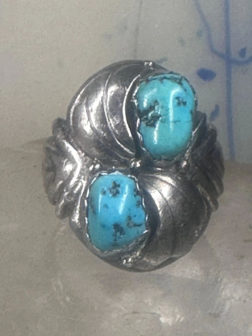 NAVAJO RING TURQUOISE BAND STERLING SILVER SIZE 11.25 MEN WOMEN: NAVAJO RING TURQUOISE BAND STERLING SILVER SIZE 11.25 MEN WOMEN Navajo ring Turquoise Band sterling silver size 11.25 men women May have been resized Structurally Secure Size 11.25 Between a size 11.2
