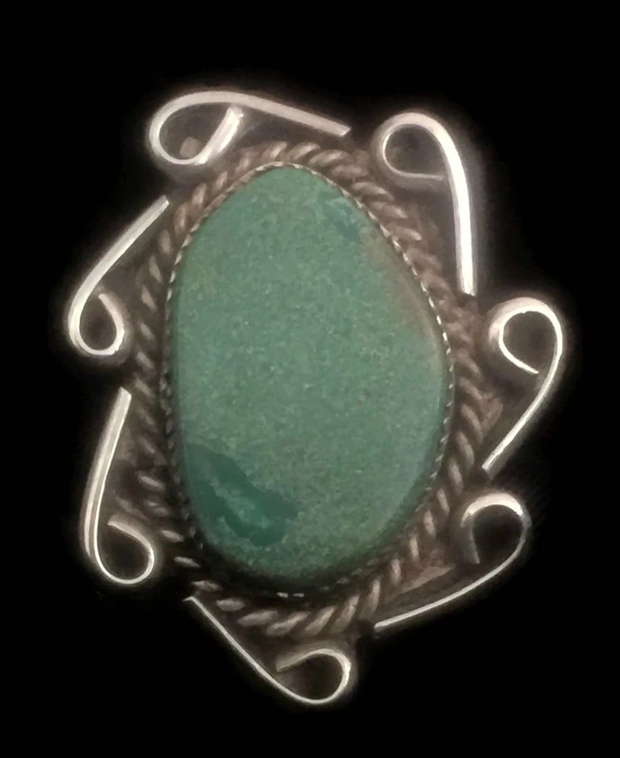 VINTAGE NAVAJO GREEN TURQUOISE RING SIZE 7.25 STERLING SILVER (1 of 1)