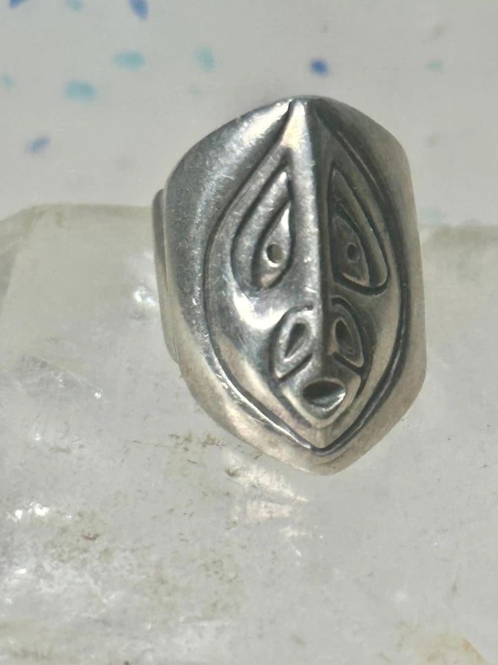 PACIFIC NORTHWEST FACE SPIRIT WIND RING CIGAR BAND SIZE 6 STERLING SILVER WOMEN: PACIFIC NORTHWEST FACE SPIRIT WIND RING CIGAR BAND SIZE 6 STERLING SILVER WOMEN Pacific Northwest face spirit wind ring cigar band size 6 sterling silver women girls Size 6 Weight 9.8g Width 1" Band i