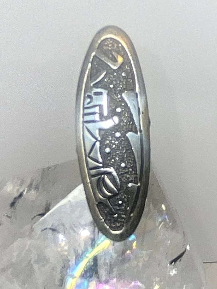 KACHINA RING SIZE 3 LONG NAVAJO STERLING SILVER WOMEN BY BEGAY: KACHINA RING SIZE 3 LONG NAVAJO STERLING SILVER WOMEN BY BEGAY Kachina ring size 3 long Navajo sterling silver women by Begay signed JB I leave the rings unpolished until I sell .. If the buyer wants 