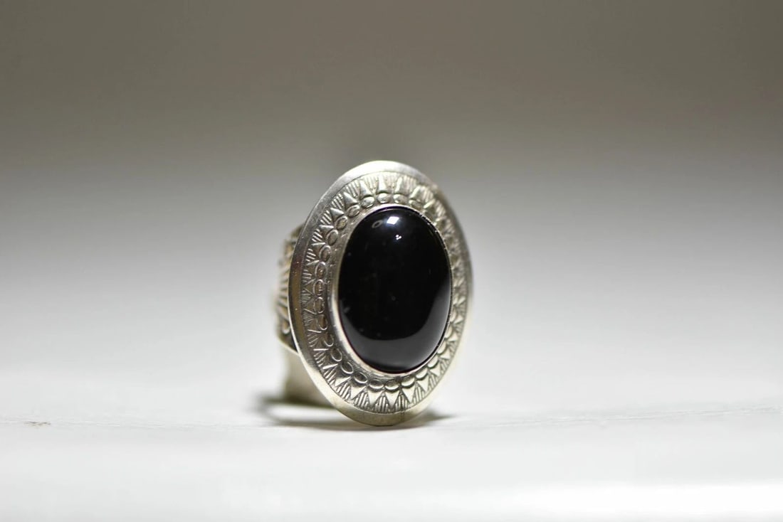 NAVAJO ONYX RING SOUTHWEST WOMEN STERLING SILVER SIGNED QT SIZE 5.75 (1 of 2)