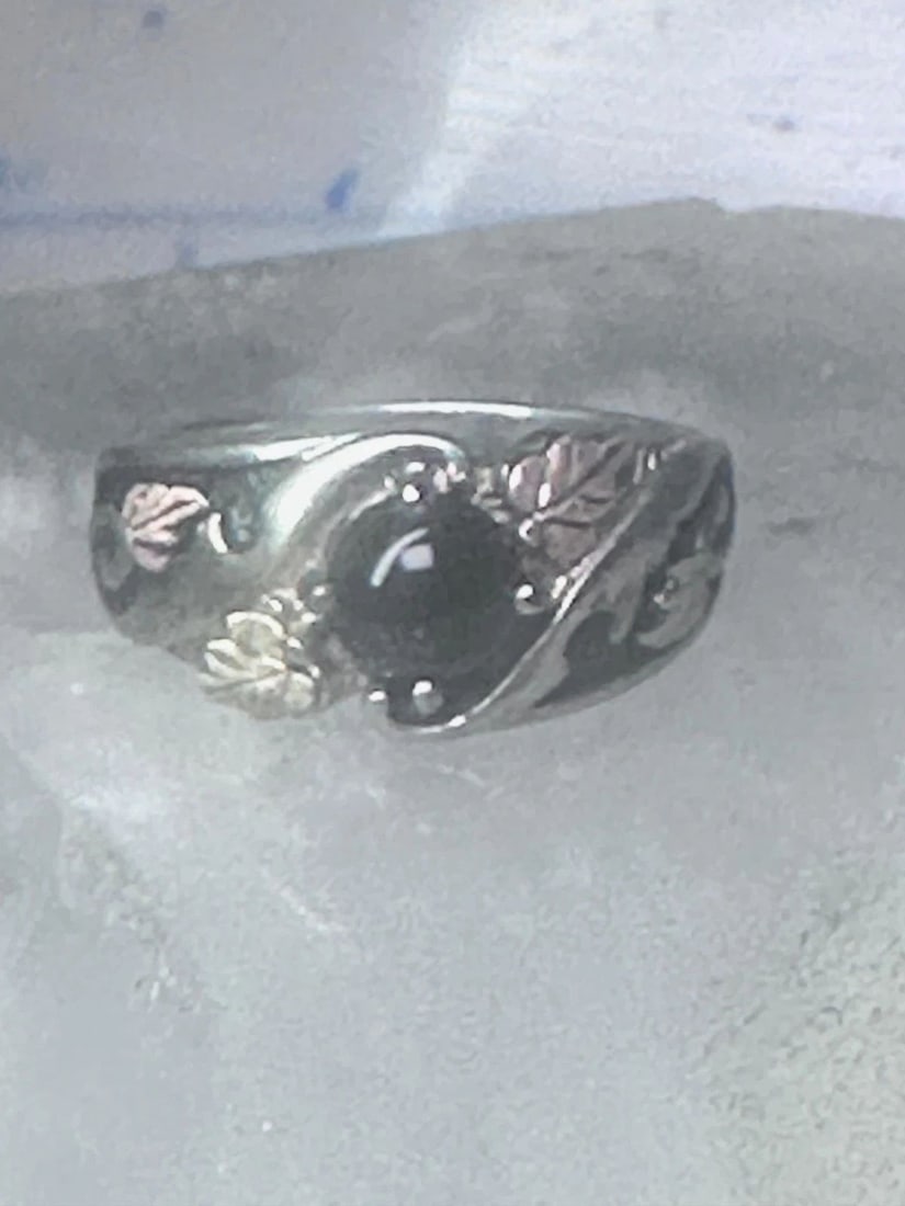 BLACK HILLS GOLD RING ONYX WEDDING LEAVES BAND SIZE 6 STERLING SILVER MEN WOMEN (1 of 2)