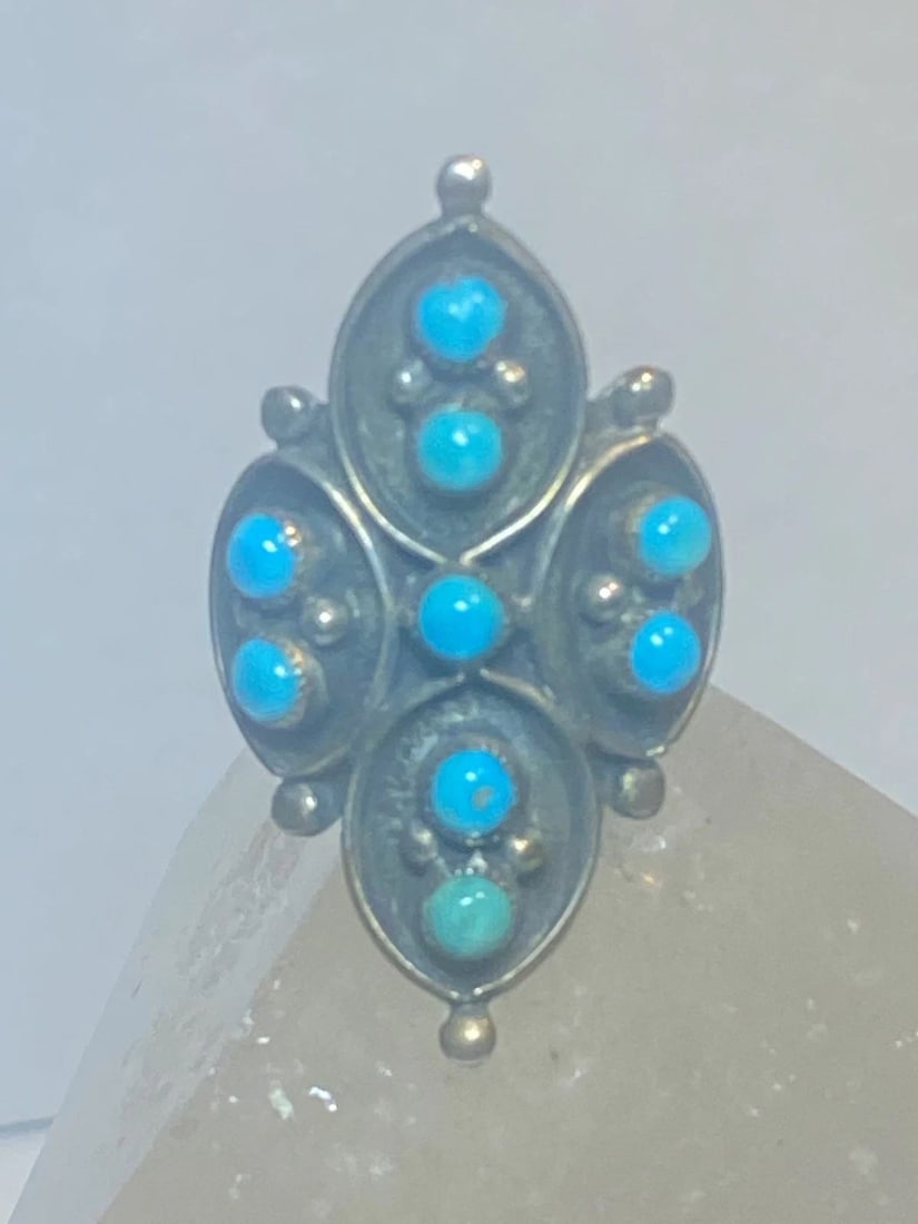 TURQUOISE RING ZUNI BAND PETITE POINT SOUTHWEST STERLING SILVER WOMEN GIRLS: TURQUOISE RING ZUNI BAND PETITE POINT SOUTHWEST STERLING SILVER WOMEN GIRLS Turquoise ring Petite Point band southwest sterling silver women girls Size 7.25 Weight. 4.1g Length 1. 3/8" Width. 9/32" Th