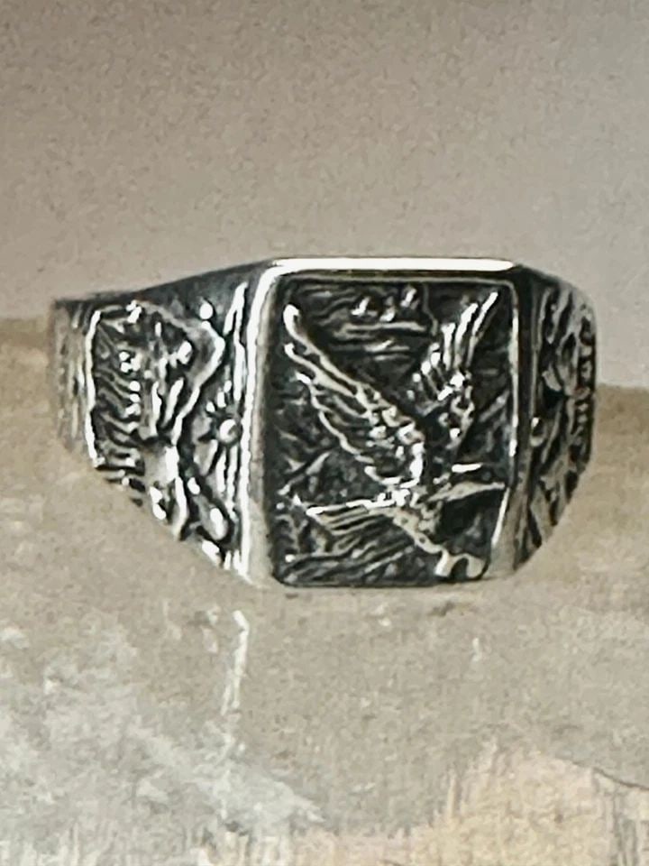 EAGLE RING SOUTHWEST MOUNTAINS SUNRISE SUNSET BAND SIZE 13 STERLING SILVER COWGI: EAGLE RING SOUTHWEST MOUNTAINS SUNRISE SUNSET BAND SIZE 13 STERLING SILVER COWGI Eagle ring southwest mountains sunrise sunset band size 13 sterling silver cowgirl Size 13 Weight. 13.3g Length. 1/2" W