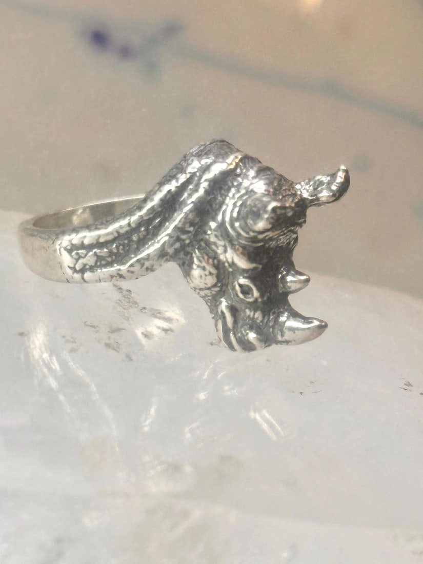 VINTAGE RHINOCEROS RING SIZE 5.50 KABANA RHINO BAND STERLING SILVER PINKY WOMEN (1 of 1)