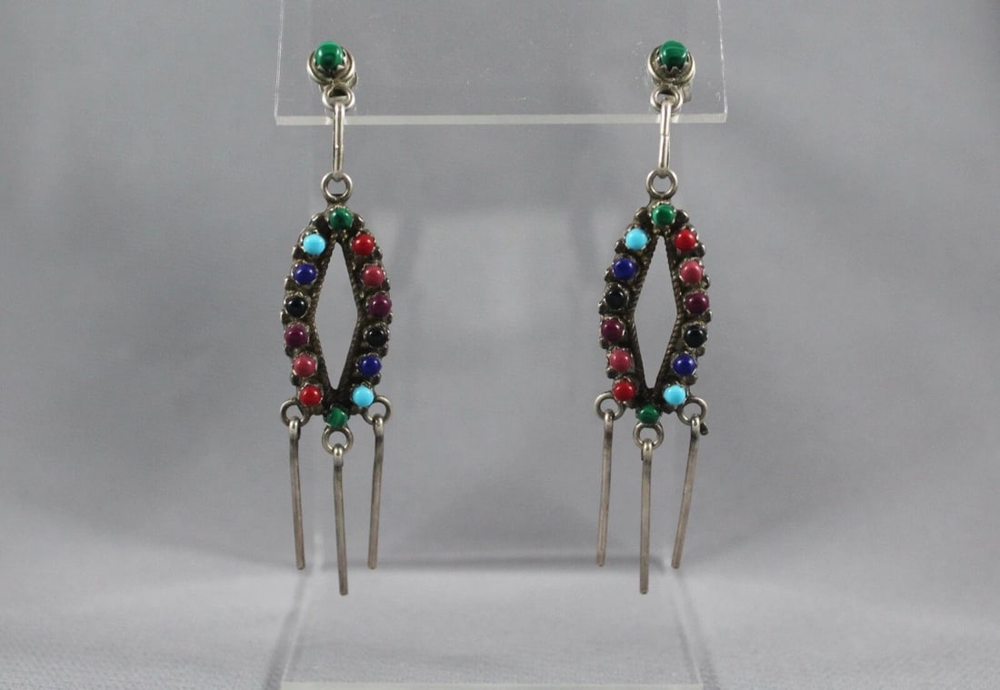 VINTAGE NAVAJO STERLING SILVER AND MULTI STONE EARRINGS: VINTAGE NAVAJO STERLING SILVER AND MULTI STONE EARRINGS Item Description: 2 1/2” length