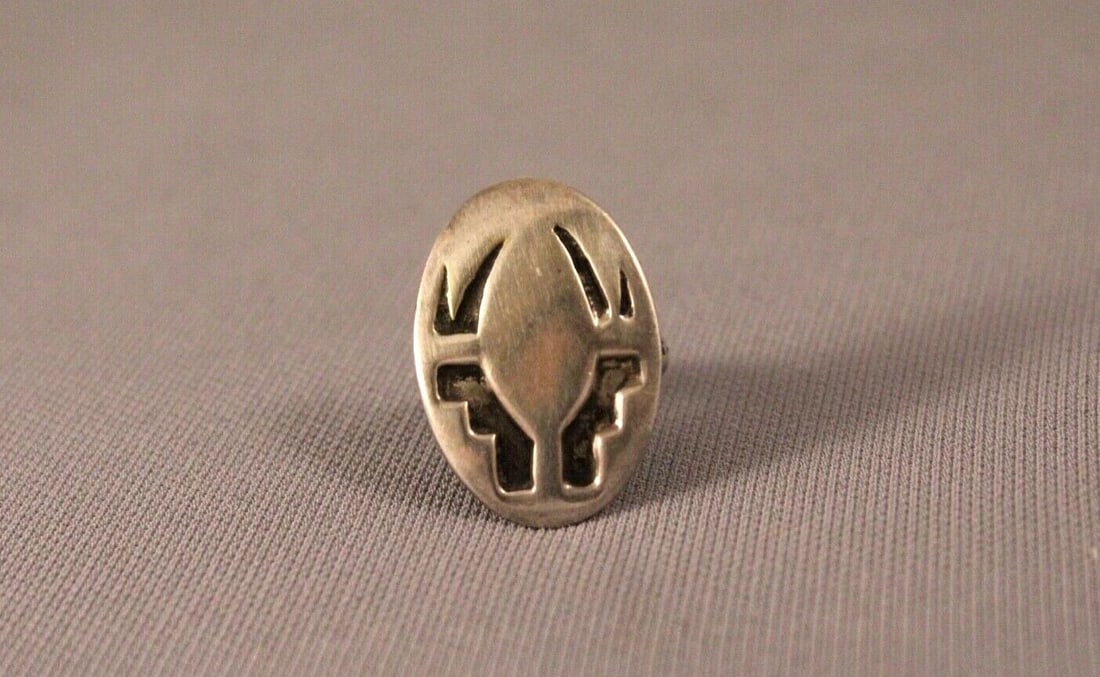 OLD PAWN HOPI STERLING RING SIZE 4 3/4: OLD PAWN HOPI STERLING RING SIZE 4 3/4 Item Description: 1 1/8" tall