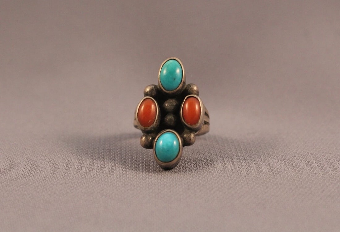 OLD PAWN NAVAJO STERLING SILVER AND TURQUOISE AND CORAL RING SIZE 4: OLD PAWN NAVAJO STERLING SILVER AND TURQUOISE AND CORAL RING SIZE 4 Item Description: 7/8” tall