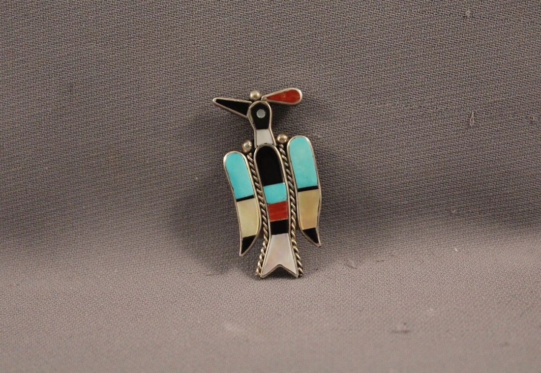 VINTAGE ZUNI BIRD STERLING SILVER AND MULTI STONE . SHELL PIN: VINTAGE ZUNI BIRD STERLING SILVER AND MULTI STONE . SHELL PIN Item Description: 1 5/8" h x 3/4" w
