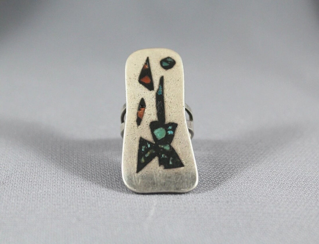 OLD PAWN NAVAJO STERLING SILVER AND INLAID TURQUOISE, CORAL RING SIZE 5: OLD PAWN NAVAJO STERLING SILVER AND INLAID TURQUOISE, CORAL RING SIZE 5 Item Description: 1 5/8” tall