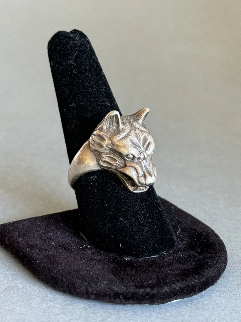 VINTAGE SHUBE STERLING SILVER WOLF RING SIZE 8 3/4 (1 of 1)