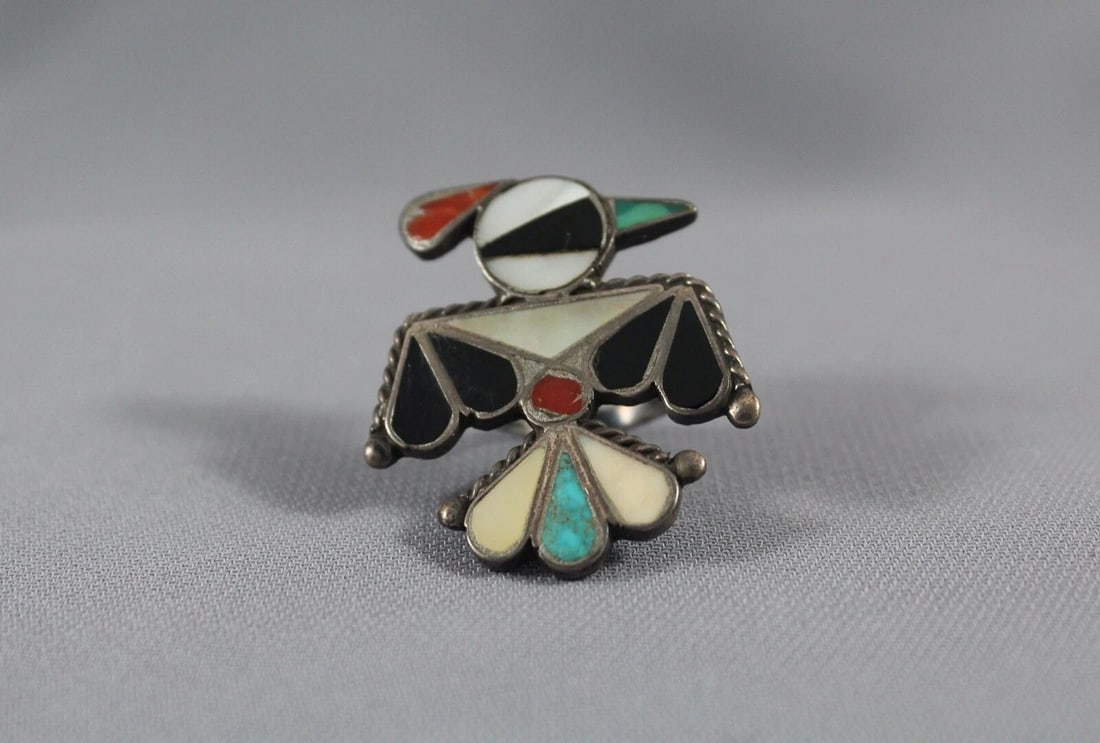 OLD PAWN ZUNI INLAID TURQUOISE AND STONES EAGLE RING SIZE 4 1/2: OLD PAWN ZUNI INLAID TURQUOISE AND STONES EAGLE RING SIZE 4 1/2 Item Description: 1 3/8” tall 1 3/16" Wide ..