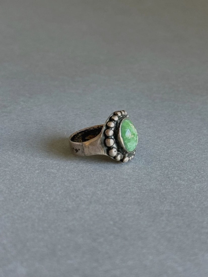 OLD PAWN NAVAJO STERLING SILVER AND TURQUOISE RING. SIZE 4 3/4: OLD PAWN NAVAJO STERLING SILVER AND TURQUOISE RING. SIZE 4 3/4 Old Pawn Navajo Sterling Silver and Turquoise Ring. Size 4 3/4 1/2” Tall