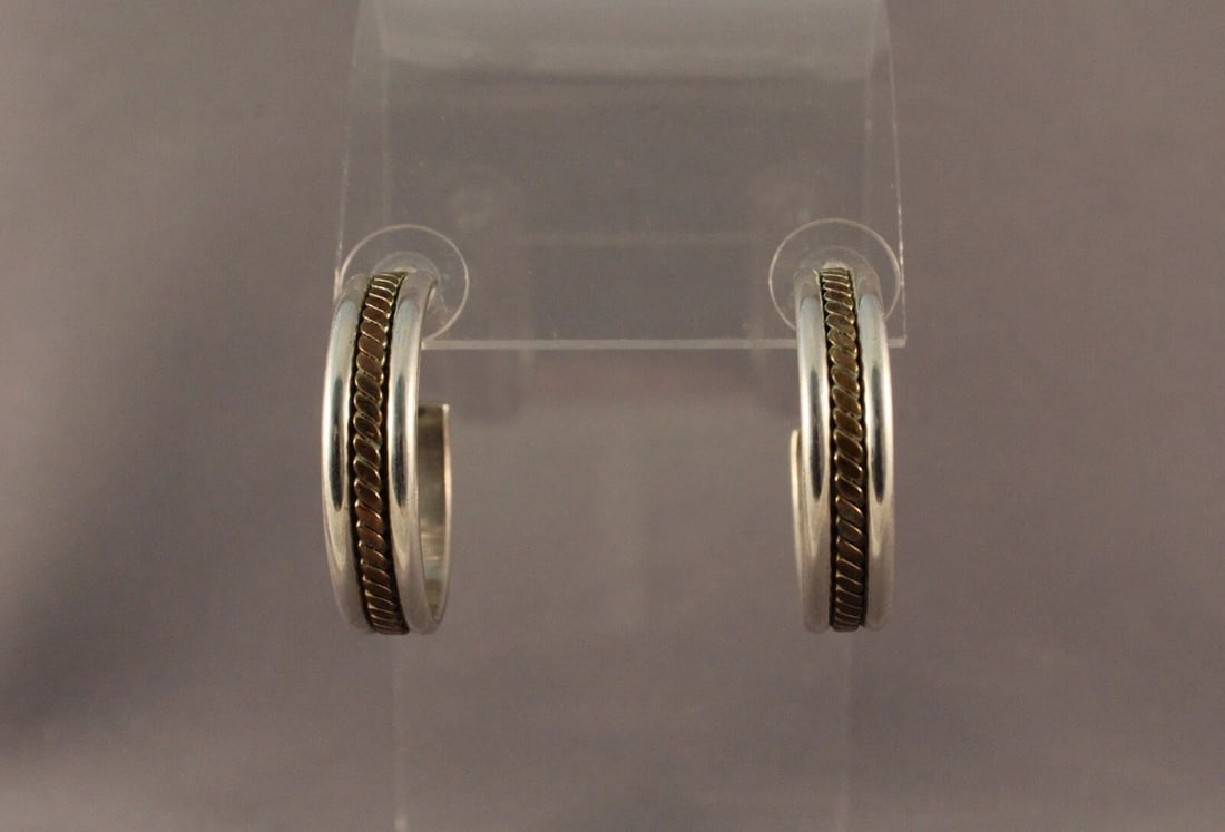 VINTAGE NAVAJO SILVER EARRINGS SIGNED TAHE: VINTAGE NAVAJO SILVER EARRINGS SIGNED TAHE Item Description: 1 1/4” length