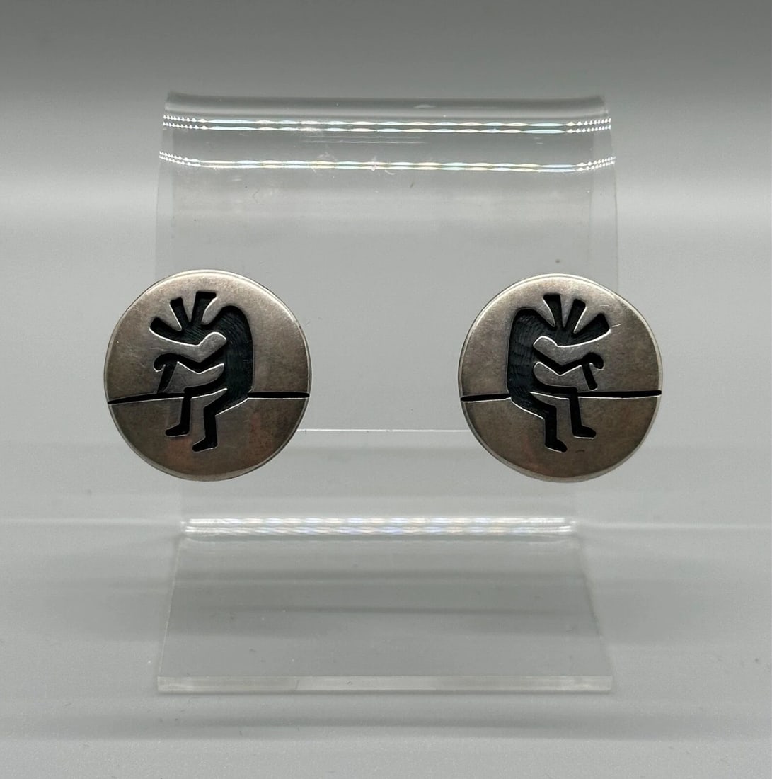 VINTAGE HOPI STERLING SILVER KOKOPELLI EARRINGS SIGNED HOPI CRAFTS (1 of 2)