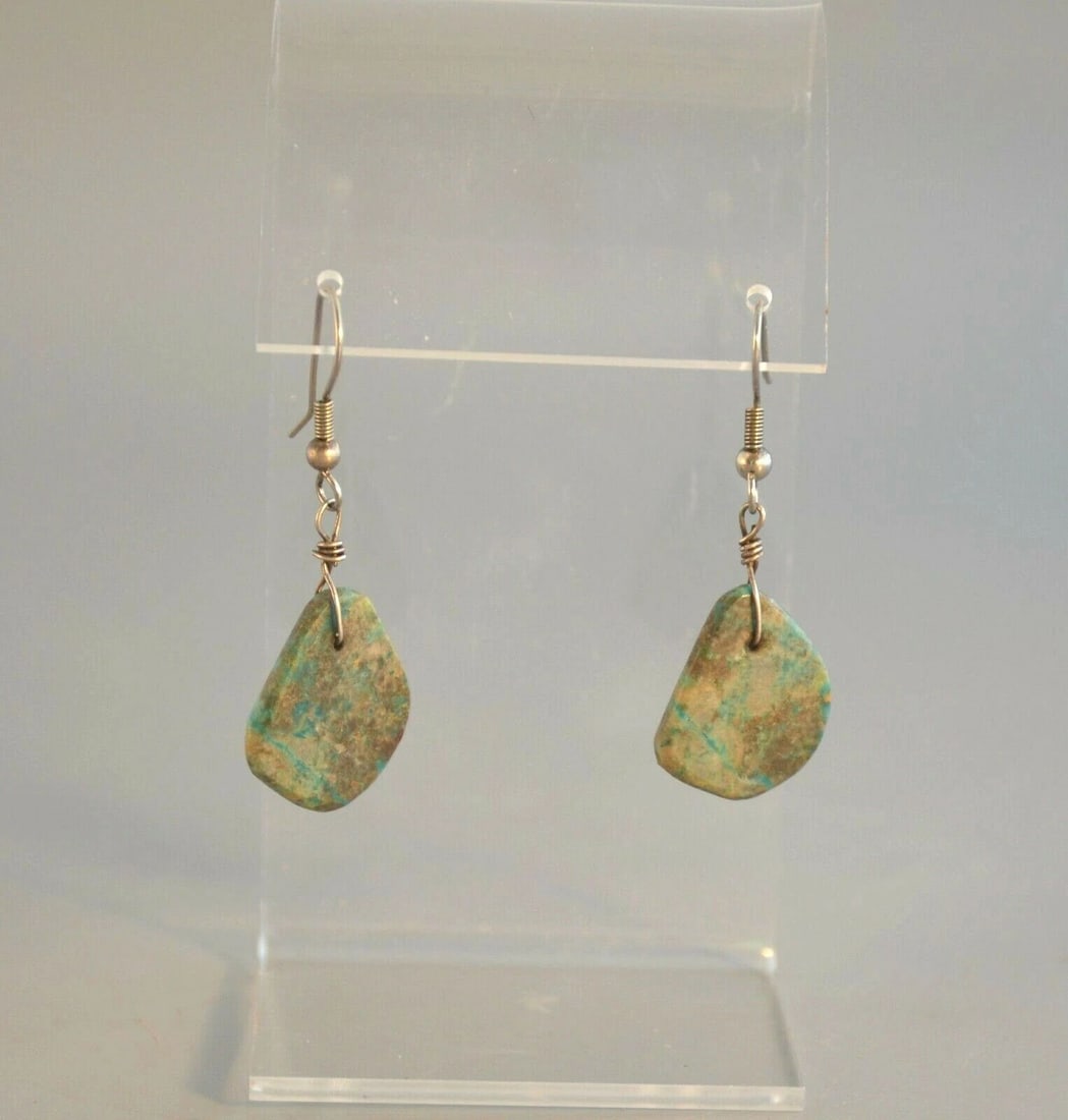 OLD PAWN NAVAJO SILVER AND TURQUOISE TABS EARRINGS - 1 3/4" DROP: OLD PAWN NAVAJO SILVER AND TURQUOISE TABS EARRINGS - 1 3/4" DROP Item Description: These vintage Navajo earrings have 3/4" turquoise Stones on sterling silver wire. They have a 1 3/4" drop from the ea