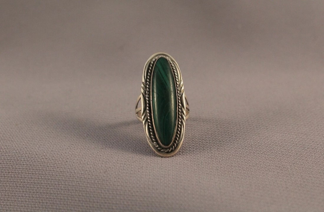 OLD PAWN NAVAJO MALACHITE RING SIZE 6 1/4: OLD PAWN NAVAJO MALACHITE RING SIZE 6 1/4 Item Description: 1 1/2” tall