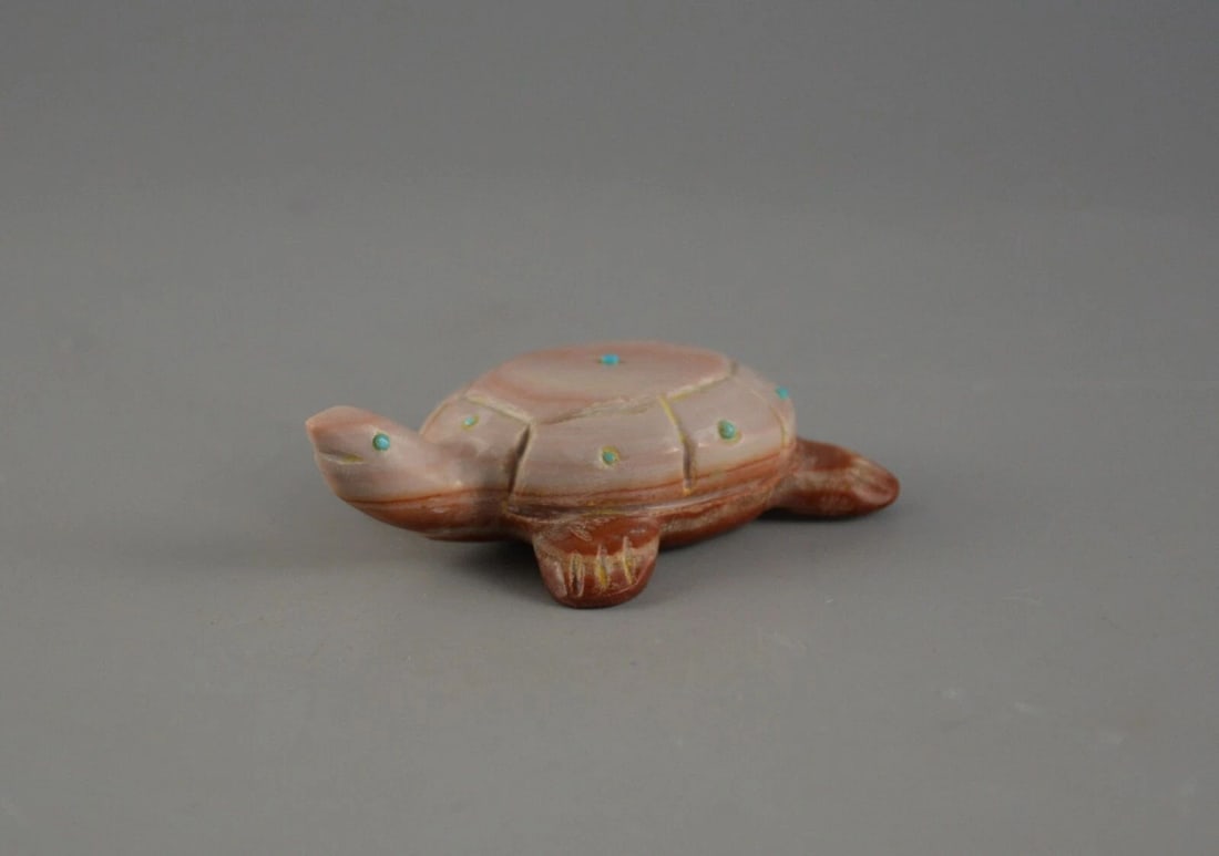 VINTAGE ZUNI INDIAN HAND CARVED TURTLE FETISH - INLAY TURQUOISE DOLOMITE - 2.5" (1 of 2)