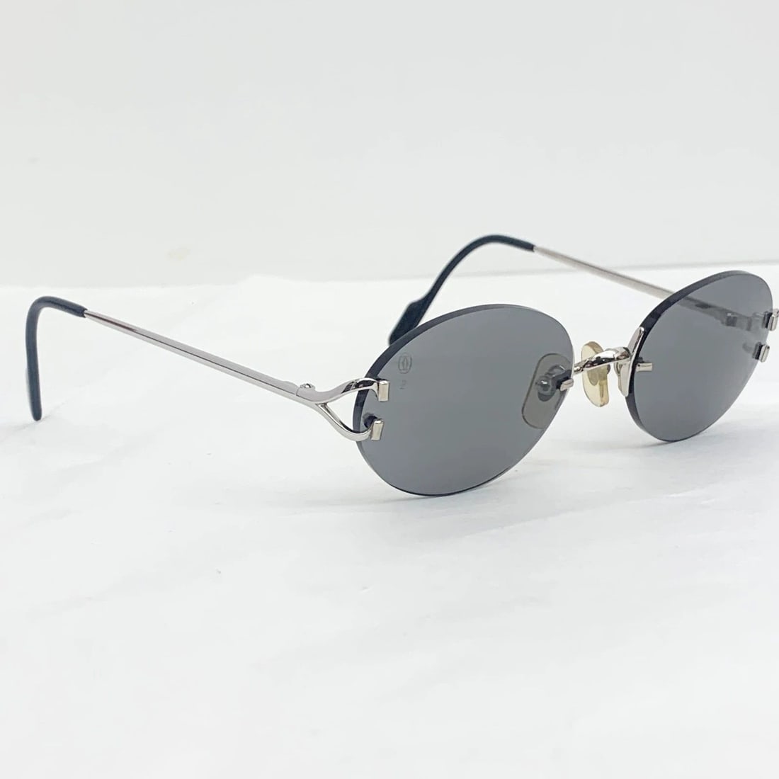 AUTHENTIC CARTIER RIMLESS EYEGLASSES 20 135 SUNGLASSES ROUND GRAY LENSES FRAMES: AUTHENTIC CARTIER RIMLESS EYEGLASSES 20 135 SUNGLASSES ROUND GRAY LENSES FRAMES AUTHENTIC CARTIER RIMLESS EYEGLASSES 20 135 SUNGLASSES ROUND GRAY LENSES FRAMES