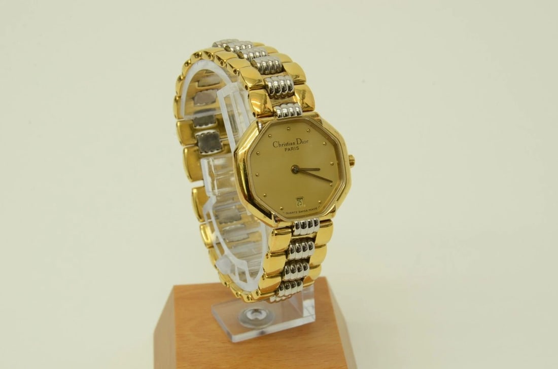 AUTHENTIC CHRISTIAN DIOR COMBI OCTOGON GP WATCH 24MM VINTAGE STRIPE WRISTWATCH: AUTHENTIC CHRISTIAN DIOR COMBI OCTOGON GP WATCH 24MM VINTAGE STRIPE WRISTWATCH Authentic Christian Dior Combi Octogon GP Watch 24mm Vintage Stripe Wristwatch Authentic Christian Dior Combi Octogon GP 