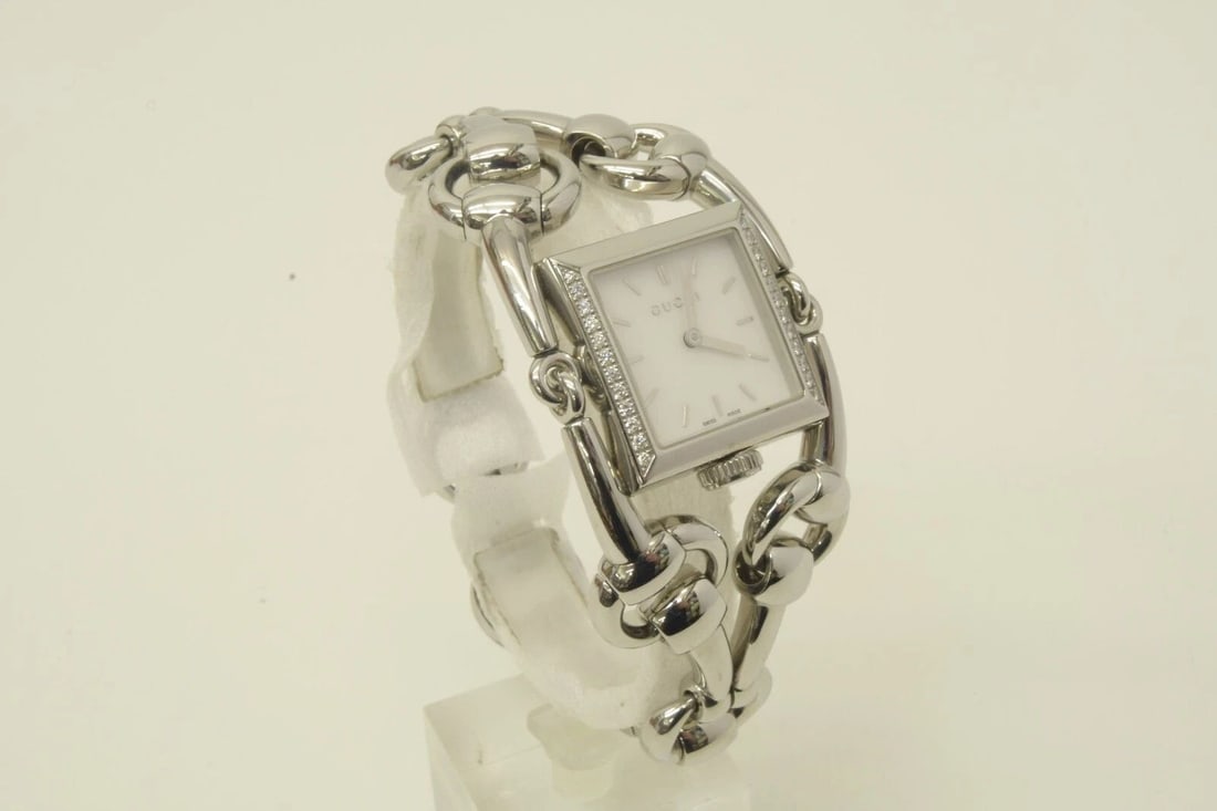 AUTHENTIC GUCCI SIGNORIA WATCH HORSEBIT STAINLESS STEEL 24MM RHINESTONE 116.3 (1 of 2)