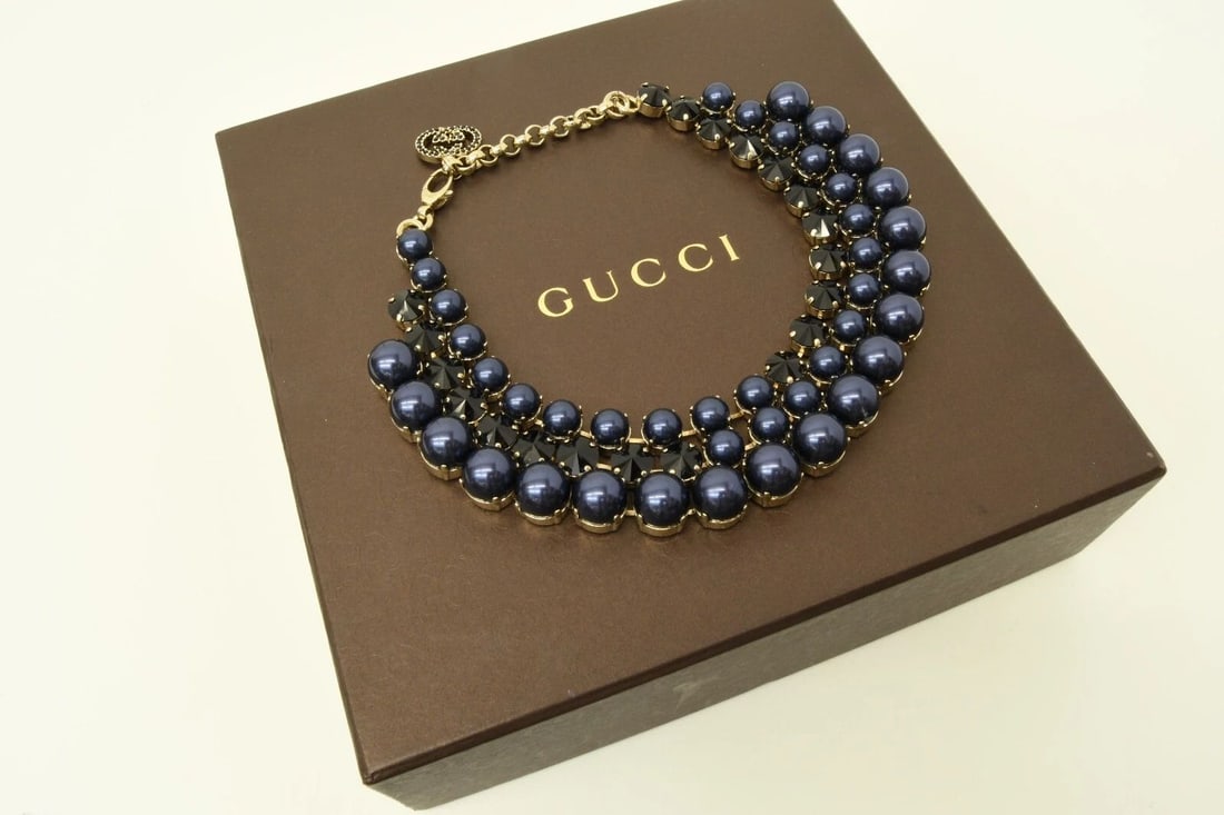 AUTHENTIC GUCCI COCKTAIL NECKLACE SILVER PLATED FAUX GEM BLUE ENAMEL JEWELRY: AUTHENTIC GUCCI COCKTAIL NECKLACE SILVER PLATED FAUX GEM BLUE ENAMEL JEWELRY Authentic Gucci Cocktail Necklace Silver Plated Faux Gem Blue Enamel Jewelry Authentic Gucci Cocktail Necklace Silver Plate