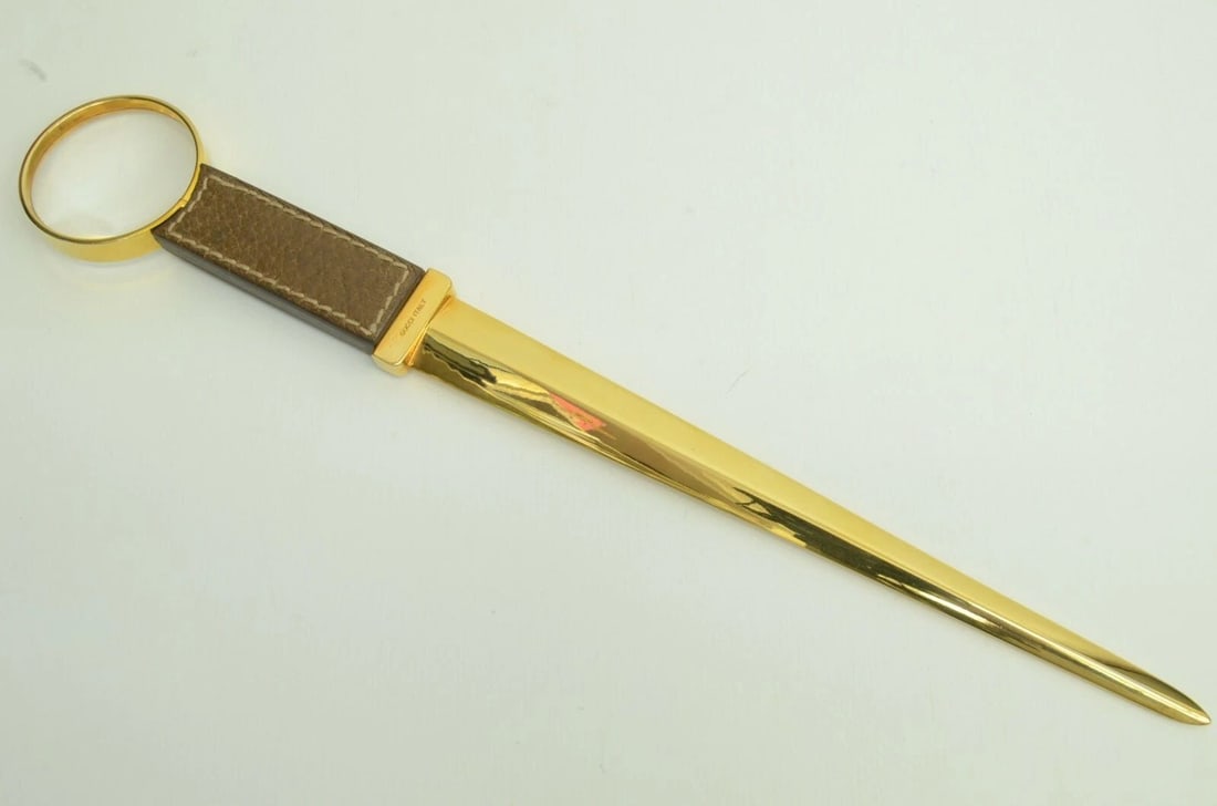 GUCCI GOLD LETTER OPENER WITH LEATHER HANDLE AND MAGNIFYING GLASS END - 11 INCH (1 of 2)