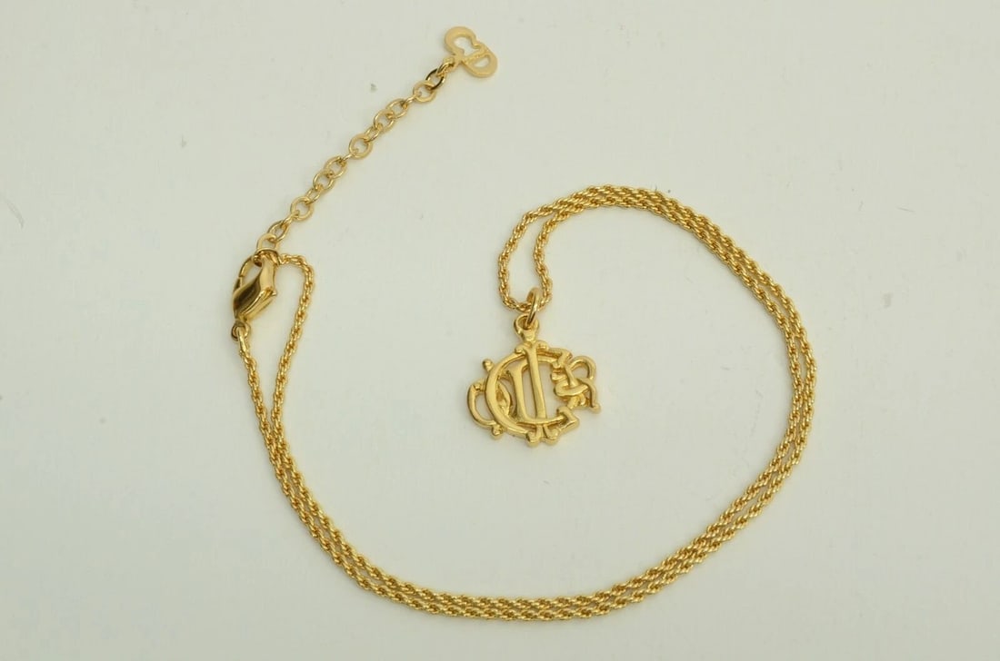AUTHENTIC CHRISTIAN DIOR MINI INSIGNIA NECKLACE GP EMBLEM JEWELRY ACCESSORY: AUTHENTIC CHRISTIAN DIOR MINI INSIGNIA NECKLACE GP EMBLEM JEWELRY ACCESSORY Authentic Christian Dior Mini Insignia Necklace GP Emblem Jewelry Accessory AUTHENTIC CHRISTIAN DIOR MINI INSIGNIA NECKLACE 