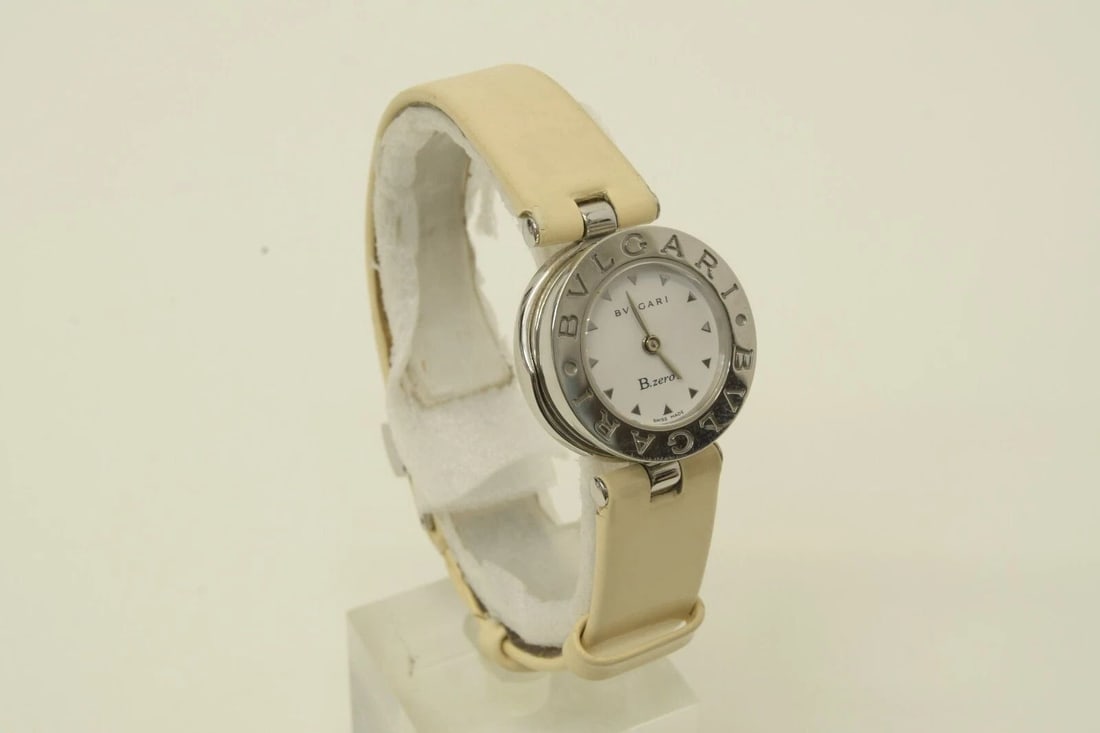 AUTHENTIC BVLGARI AUTOMATIC B.ZERO 1 WATCH 22MM WHITE STRAP VINTAGE WRISTWATCH: AUTHENTIC BVLGARI AUTOMATIC B.ZERO 1 WATCH 22MM WHITE STRAP VINTAGE WRISTWATCH Authentic Bvlgari Automatic B.zero 1 Watch 22mm White Strap Vintage Wristwatch Bvlgari Bzero1 Womens, Ladies, Unisex 22mm
