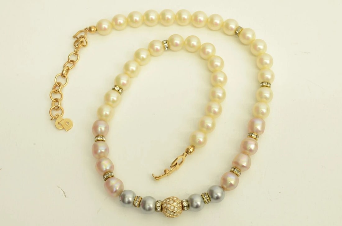 AUTHENTIC CHRISTIAN DIOR FAUX PEARL SILVER BEADED GP NECKLACE JEWELRY ACCESSORY: AUTHENTIC CHRISTIAN DIOR FAUX PEARL SILVER BEADED GP NECKLACE JEWELRY ACCESSORY Authentic Christian Dior Faux Pearl Silver Beaded GP Necklace Jewelry Accessory Authentic Christian Dior Faux Pearl Silv