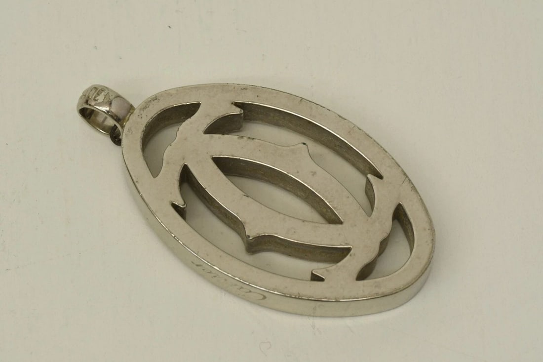 AUTHENTIC CARTIER DECOR LOGO CLASSIC SILVER KEYCHAIN ACCESSORY SWISS MADE CHARM (1 of 2)