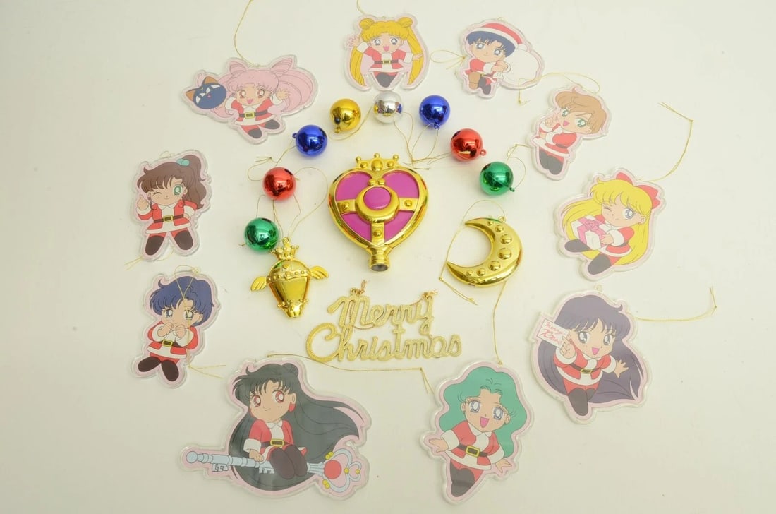 VINTAGE SAILOR MOON CHRISTMAS ORNAMENT SET JAPAN HOLIDAY COLLECTIBLE DECORATIONS (1 of 2)