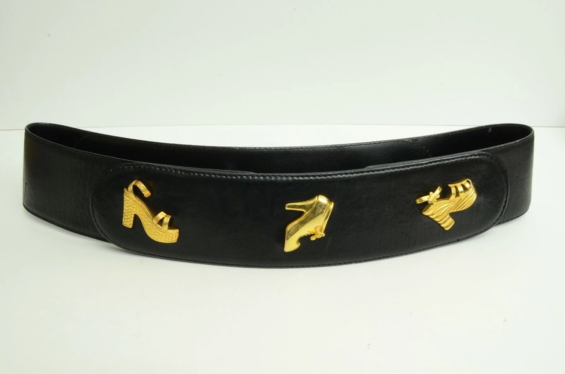 AUTHENTIC SALVATORE FERRAGAMO BELT BLACK LEATHER GP SHOE EMBLEM ACCESSORY: AUTHENTIC SALVATORE FERRAGAMO BELT BLACK LEATHER GP SHOE EMBLEM ACCESSORY Authentic Salvatore Ferragamo Belt Black Leather GP Shoe Emblem Accessory AUTHENTIC SALVATORE FERRAGAMO BELT BLACK LEATHER GP 