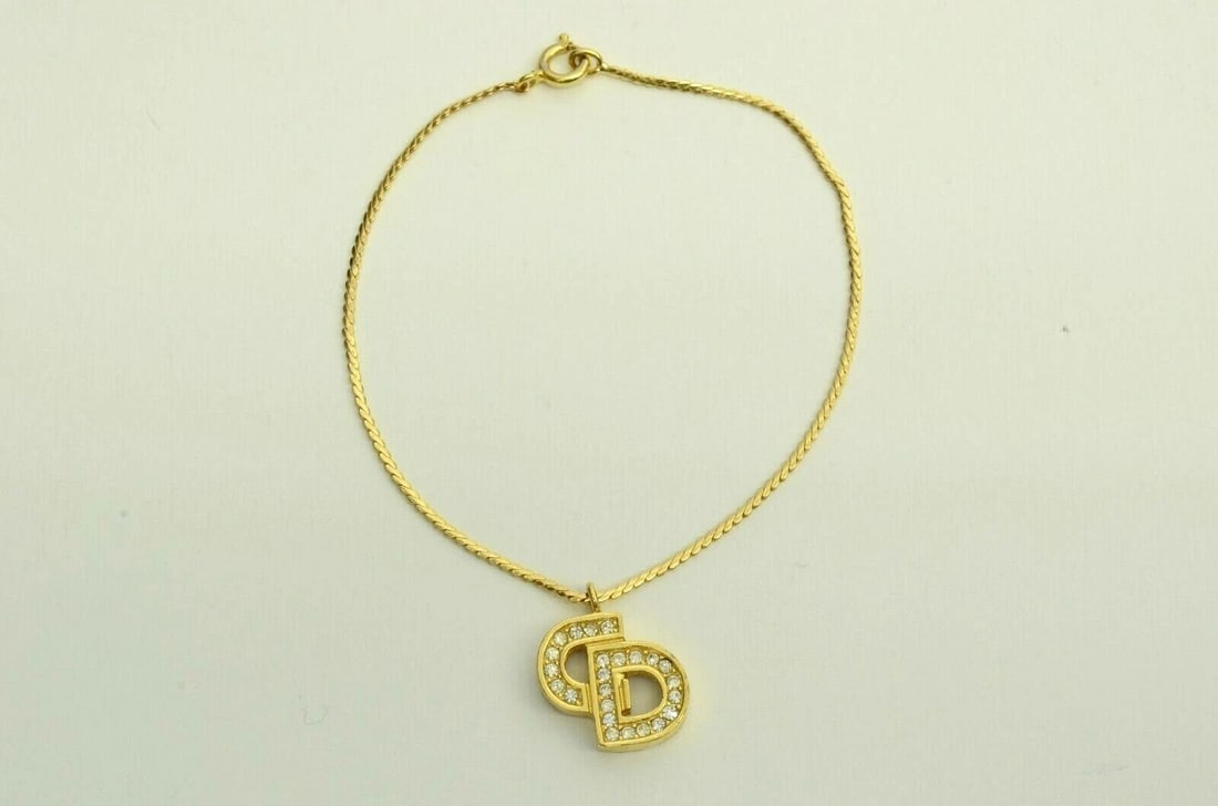 AUTHENTIC CHRISTIAN DIOR BRACELET CD LOGO RHINESTONE CHARM SIGNATURE GP JEWELRY (1 of 2)