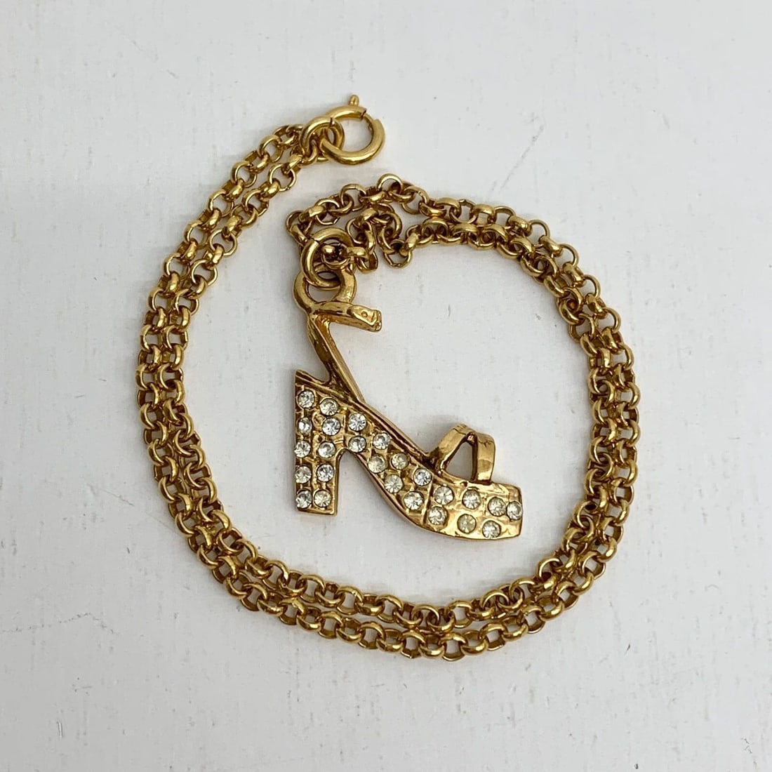 AUTHENTIC FERRAGAMO GP RHINESTONE CHAIN NECKLACE SHOE EMBLEM CHARM JEWELRY (1 of 2)