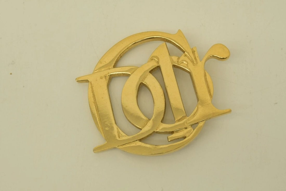 AUTHENTIC CHRISTIAN DIOR INSIGNIA LOGO BROOCH GP VINTAGE JEWELRY ACCESSORY: AUTHENTIC CHRISTIAN DIOR INSIGNIA LOGO BROOCH GP VINTAGE JEWELRY ACCESSORY Authentic Christian Dior Insignia Logo Brooch GP Vintage Jewelry Accessory Jewelry Accessory Ladies, Womens, FemaleLetter Log