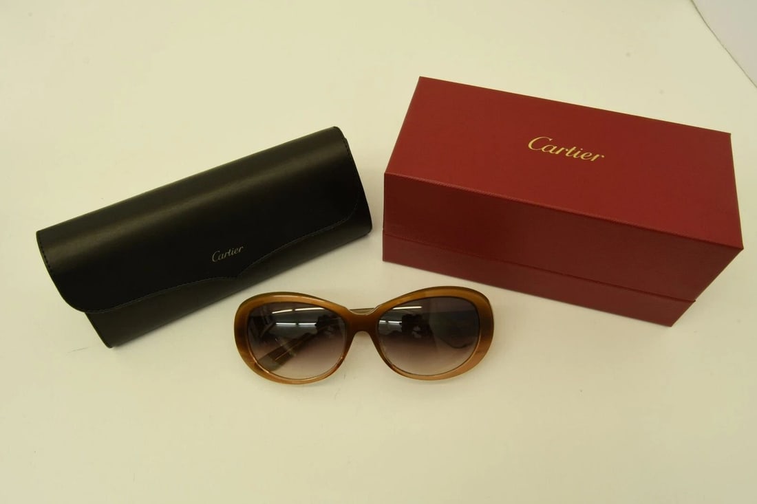 AUTHENTIC CARTIER SUNGLASSES C DECOR 57 16 135 BROWN TRANSPARENT PLASTIC FRAMES: AUTHENTIC CARTIER SUNGLASSES C DECOR 57 16 135 BROWN TRANSPARENT PLASTIC FRAMES Authentic Cartier Sunglasses C Decor 57 16 135 Brown Transparent Plastic Frames Authentic Cartier Sunglasses C Decor 57 