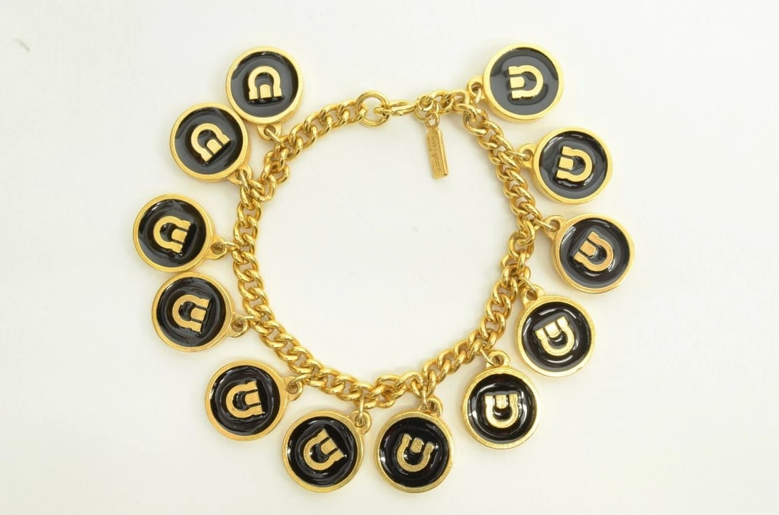 AUTHENTIC FERRAGAMO GANCINI GP BLACK OMEGA STYLE LOGO BRACELET GP EMBLEM JEWELRY (1 of 2)