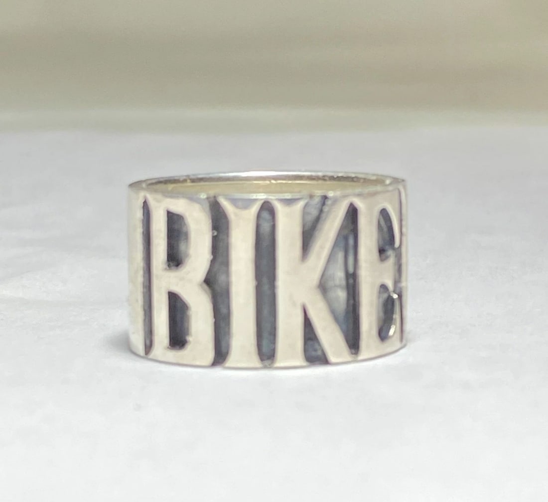 BIKER RING BIKER BAND WORD STERLING SILVER MEN WOMEN: BIKER RING BIKER BAND WORD STERLING SILVER MEN WOMEN Biker ring BIKER band word Sterling Silver men women Size 8 Weight 12g Band width 1/2"