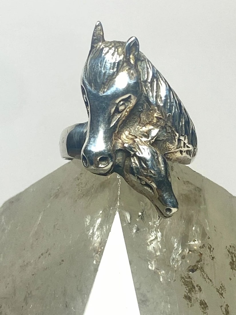 HORSE RING HORSES COWGIRL PINKY BAND STERLING SILVER WOMEN GIRLS: HORSE RING HORSES COWGIRL PINKY BAND STERLING SILVER WOMEN GIRLS horse ring horses cowgirl pinky band sterling silver women girls Size 5.75 Weight 6g Widest part 11/16" Thinnest part 1/8"