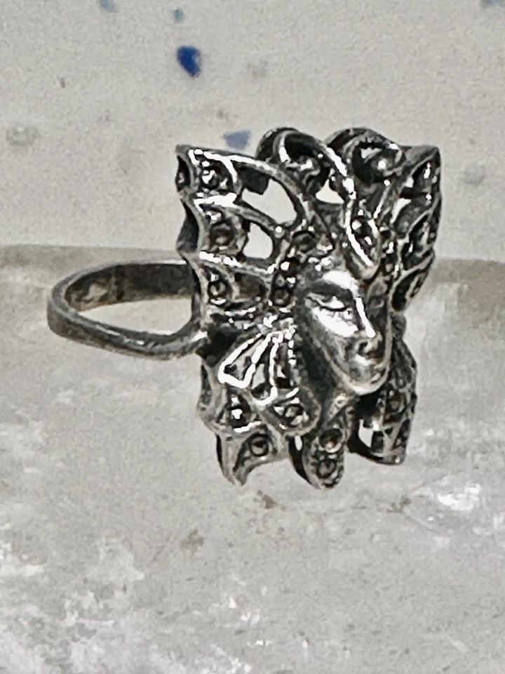 BUTTERFLY RING LADY FACE ART DECO SIZE 6 MARCASITES STERLING SILVER BAND WOMEN: BUTTERFLY RING LADY FACE ART DECO SIZE 6 MARCASITES STERLING SILVER BAND WOMEN Butterfly ring Lady Face Art Deco size 6 marcasites sterling silver band women girls Size 6 Weight 4.3g Length 3/4" Width