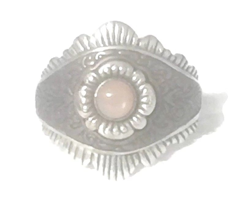 EYE RING POLLACK VINTAGE SOUTHWEST STERLING SILVER BAND BOHO RING SIZE 8.7: EYE RING POLLACK VINTAGE SOUTHWEST STERLING SILVER BAND BOHO RING SIZE 8.7 Eye Shaped Ring Sterling Silver with Peach Colored Stone Vintage Carolyn Pollack with Copper Detailing Size 8.75 Between Size