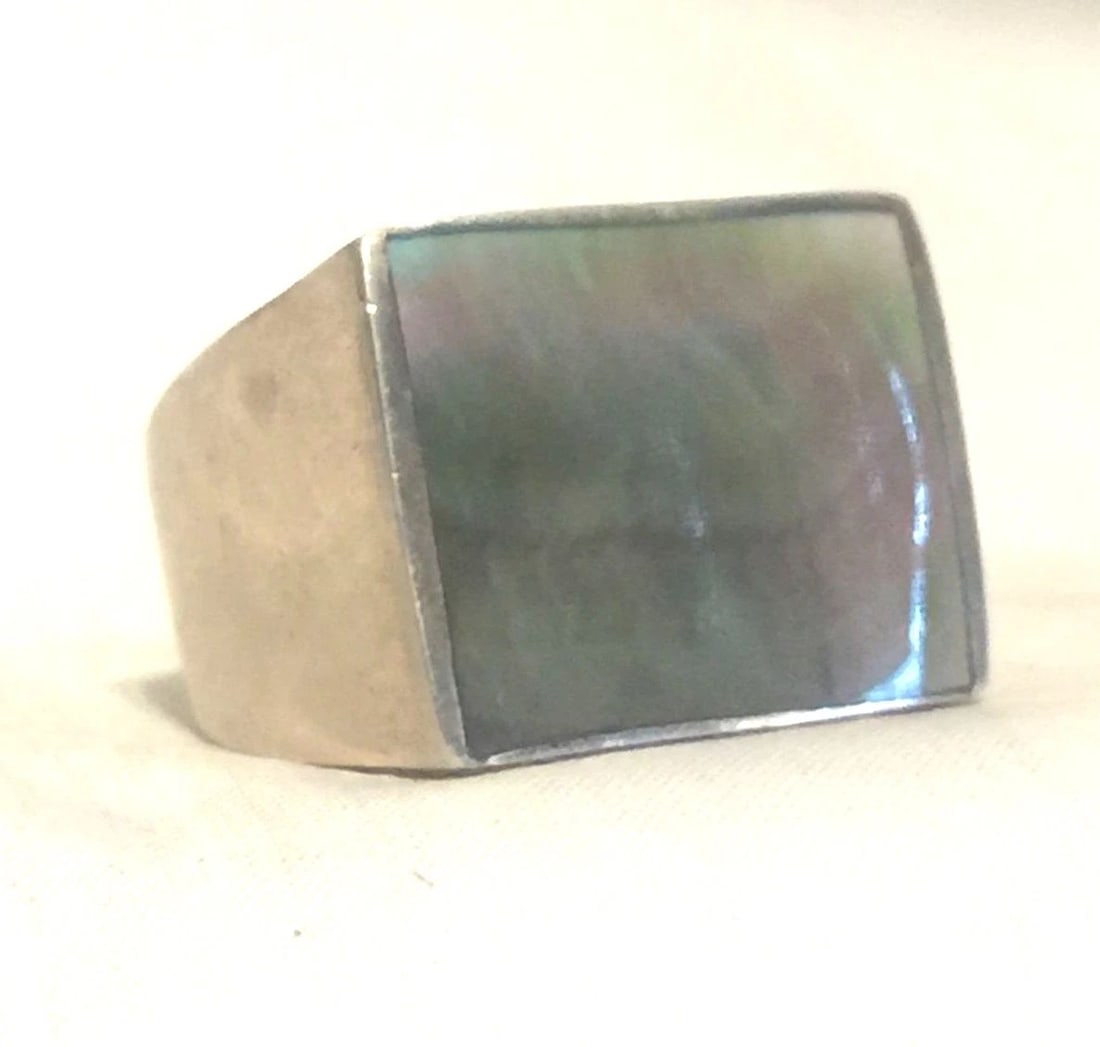 VINTAGE STERLING SILVER ABALONE RING SIZE 7 10.9G RECTANGLE BULKY (1 of 2)