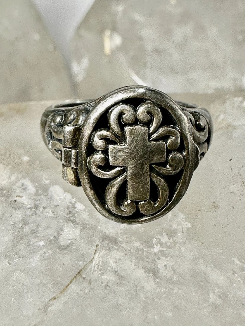 POISON RING CROSS RELIGIOUS BAND SIZE 6.50 STERLING SILVER WOMEN (1 of 2)