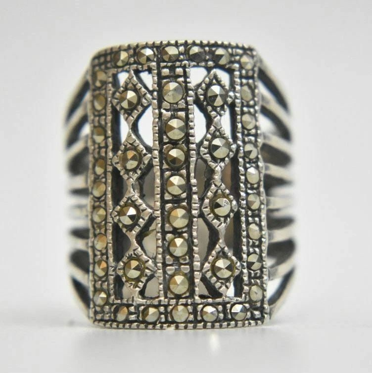 LONG MARCASITE RING ART DECO STERLING SILVER KNUCKLE SIZE 6.75: LONG MARCASITE RING ART DECO STERLING SILVER KNUCKLE SIZE 6.75 Long Marcasite Ring Art Deco Sterling Silver Cigar Band Knuckle Size 6.75 Weight 8.7g Widest Part of Band 31/32" Thinnest Part of Band 3/