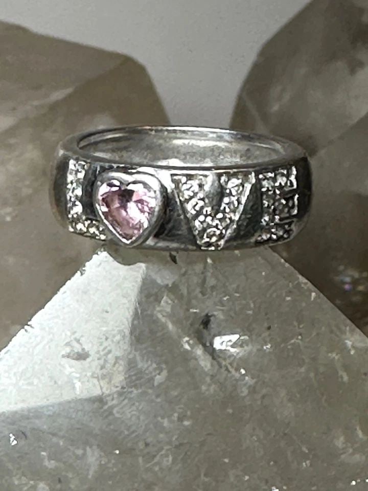 LOVE RING SIZE 6.75 WORDS BAND VALENTINE STERLING SILVER WOMEN: LOVE RING SIZE 6.75 WORDS BAND VALENTINE STERLING SILVER WOMEN Love ring size 6.75 words band Valentine sterling silver women Size 6.75 Weight 4.9g Width. 1/4"