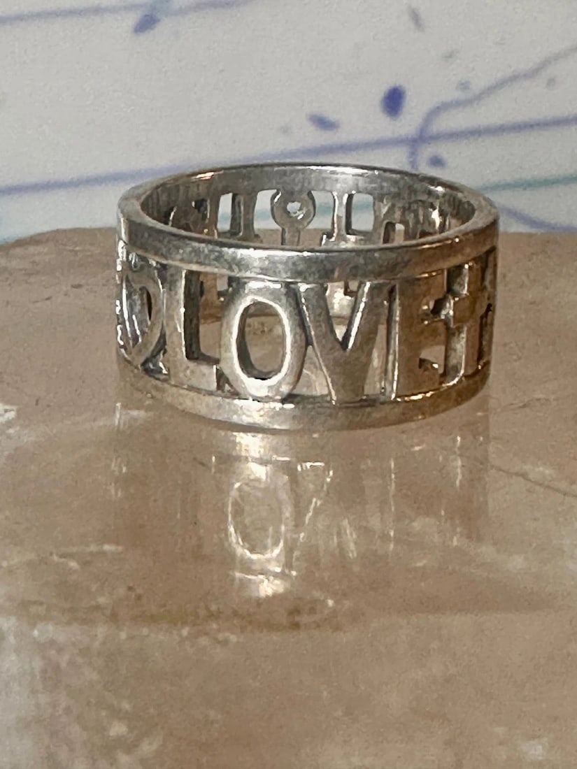VINTAGE HOPE FAITH LOVE RING CROSS RELIGIOUS HEART ANCHOR BAND SIZE 5.25 STERLIN: VINTAGE HOPE FAITH LOVE RING CROSS RELIGIOUS HEART ANCHOR BAND SIZE 5.25 STERLIN Vintage Hope Faith Love ring cross religious heart anchor band size 5.25 sterling silver women Size 5.25 Weight 4.1g Wi
