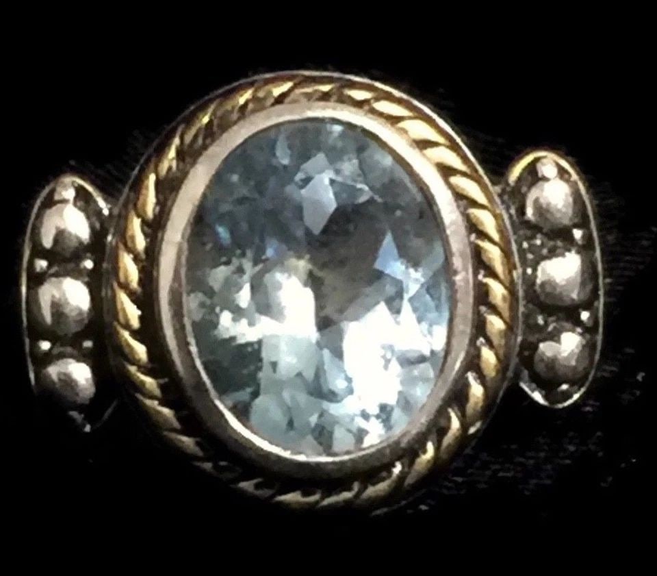 VINTAGE STERLING SILVER RING W LIGHT POWDER BLUE FACETED STONE W GOLD SIZE 6: VINTAGE STERLING SILVER RING W LIGHT POWDER BLUE FACETED STONE W GOLD SIZE 6 Vintage Sterling Silver Ring w Light Powder Blue Faceted Stone Detailing with Gold Overlay Size 6 Between a Size 5.75 and a